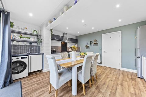 undefined, Thwaite Close, Great Oakley, NN18