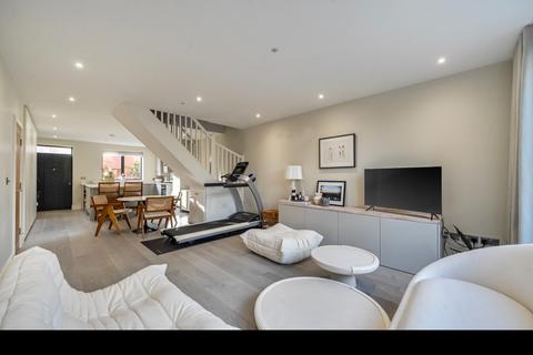 undefined, WOKING
