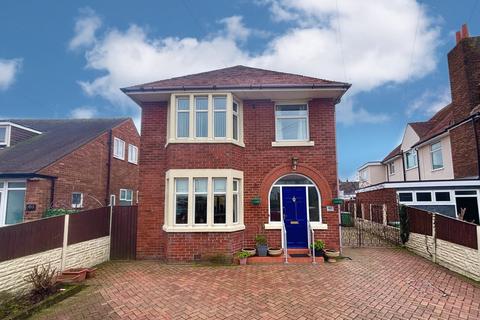 3 bedroom detached house for sale, North Drive, Cleveleys FY5