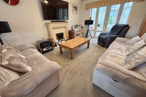 3 bedroom detached house for sale, North Drive, Cleveleys FY5