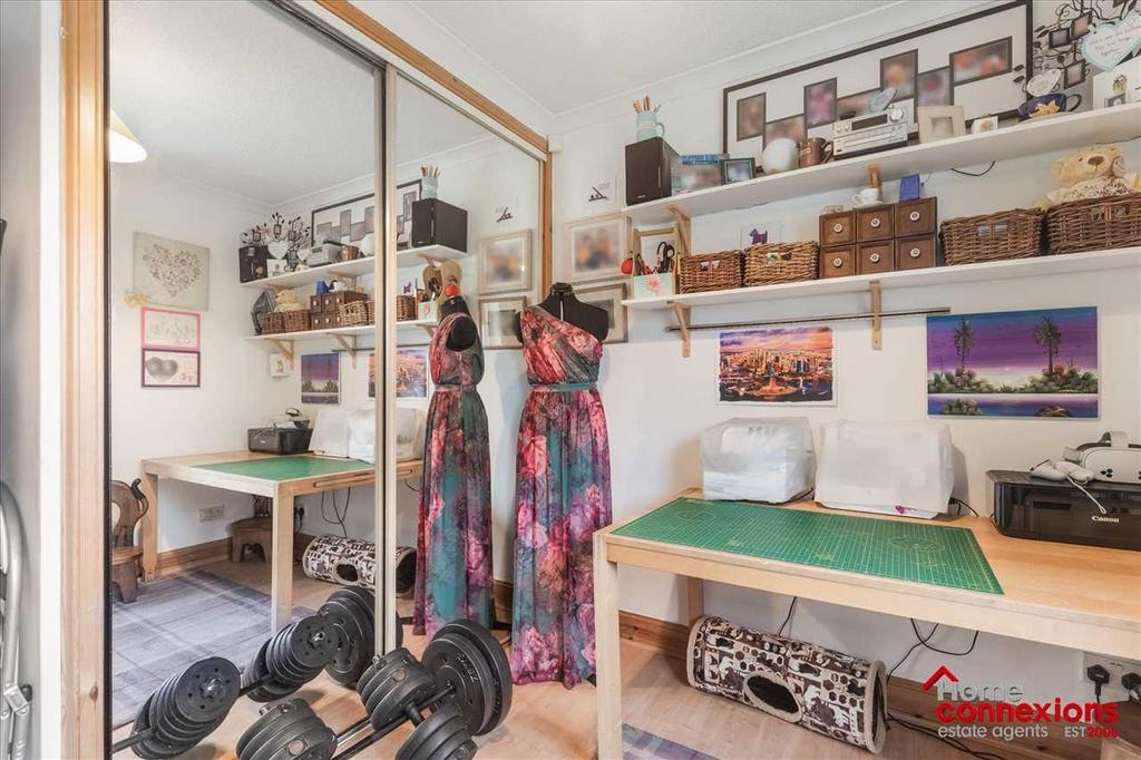 Family / Bedroom