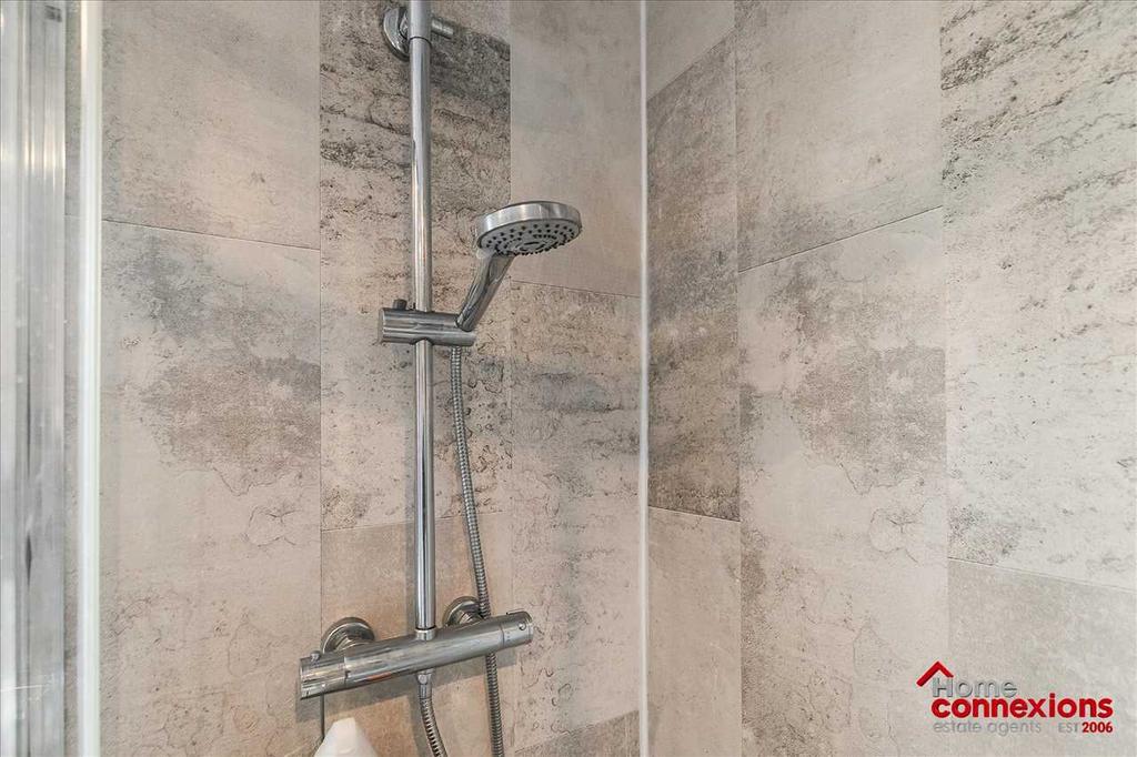 Bathroom (2)