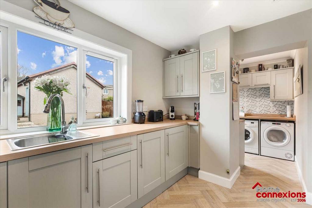 Kitchen (2)
