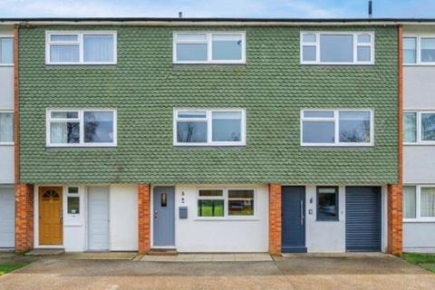 4 bedroom terraced house for sale, Hillside Court, St. Albans AL1