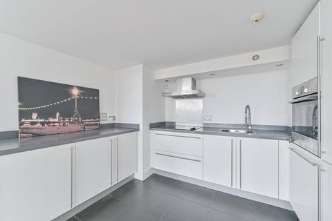 3 bedroom flat for sale, Building 22, Woolwich Riverside, London, SE18