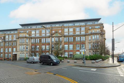 Building 22, Woolwich Riverside, London, SE18