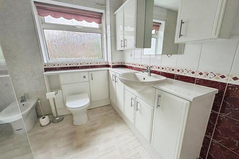 3 bedroom bungalow for sale, Sylvan Close, Derbyshire S41