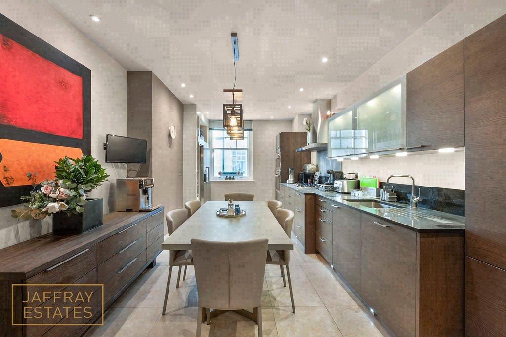 Kitchen/Dinner