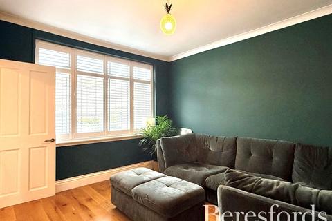 undefined, Stafford Avenue, Hornchurch, RM11