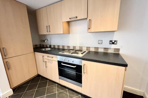 1 bedroom house to rent, 20 Ashville View, Leeds LS6