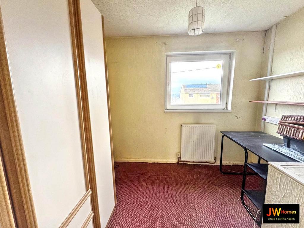 Bedroom 3 (2)