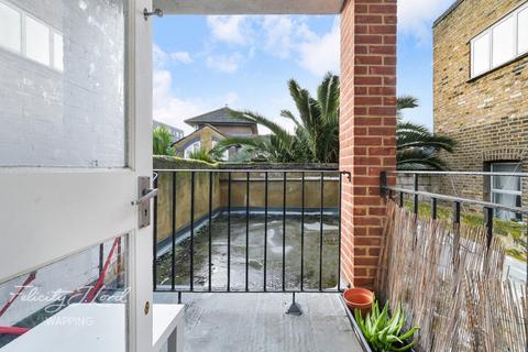 1 bedroom terraced house for sale, Cannon Street Road, London E1