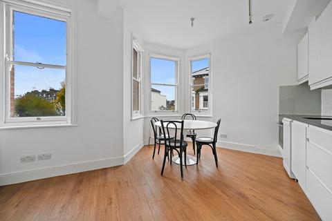 1 bedroom flat to rent, Addison Gardens, London, W14
