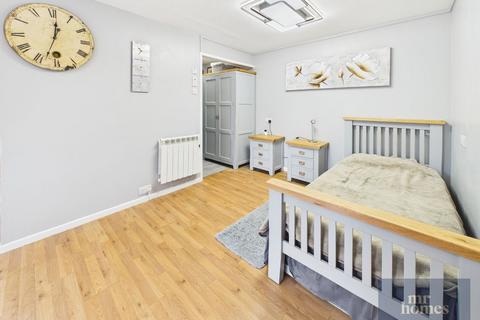 Studio for sale, Forest View, Fairwater, Cardiff, CF5