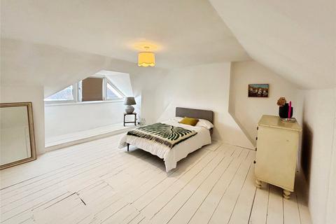 4 bedroom end of terrace house for sale, Sutherland Road, Kent CT14