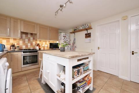 4 bedroom end of terrace house for sale, Rixon Hill, Sturminster Newton DT10