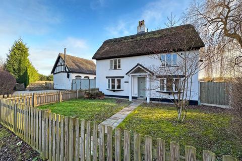 4 bedroom detached house for sale, Wellfield Lane, Timperley