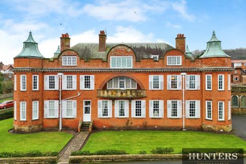 3 bedroom apartment for sale, Esplanade, Scarborough