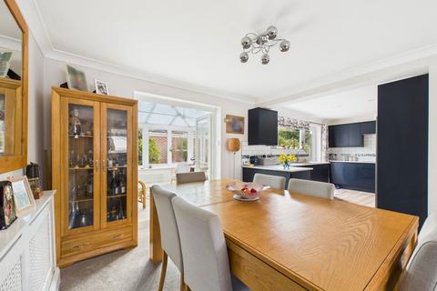 undefined, Kingfisher Way, Horsham RH12