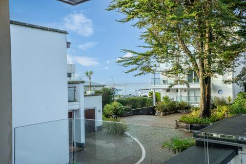 3 bedroom apartment for sale, Panorama Road, Sandbanks, Poole, Dorset, BH13