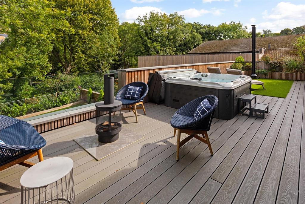 Millside 306508 (46).jpg
