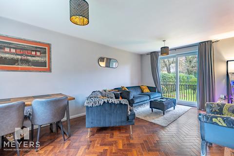 2 bedroom flat for sale, Poole BH15