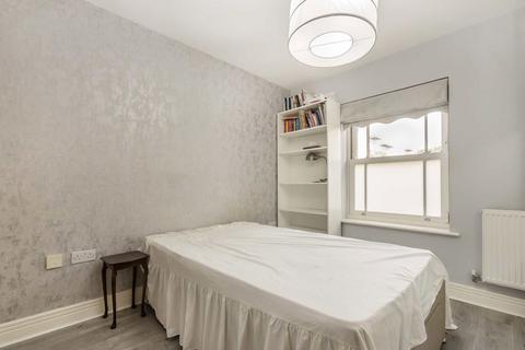 1 bedroom flat to rent, Woodmill Close, London SW15