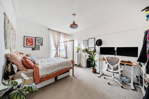 undefined, St. Andrews Square, Surbiton KT6
