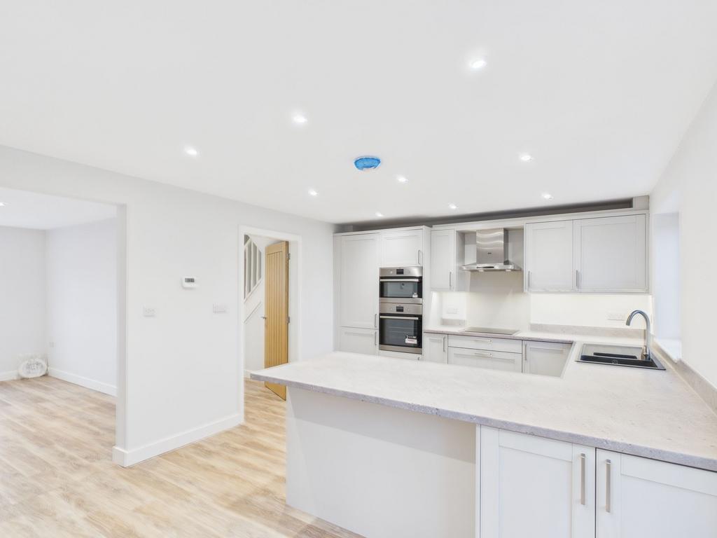 Open plan kitchen/ living/ dining