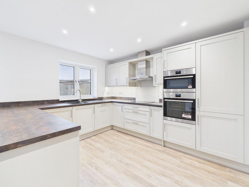 Open plan kitchen/ living/ dining