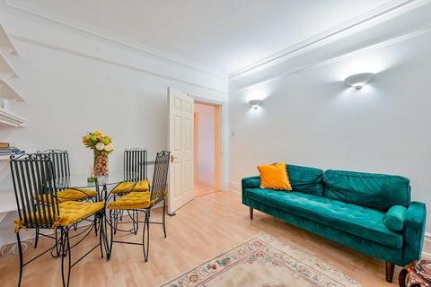 1 bedroom flat for sale, Pennard Mansions, Goldhawk Road, London, W12 8