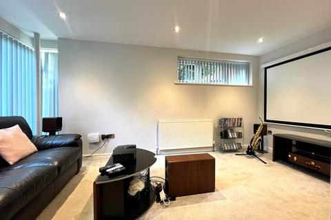 undefined, Beverley Road, Kirk Ella, Hull, East Riding of Yorkshi, HU10
