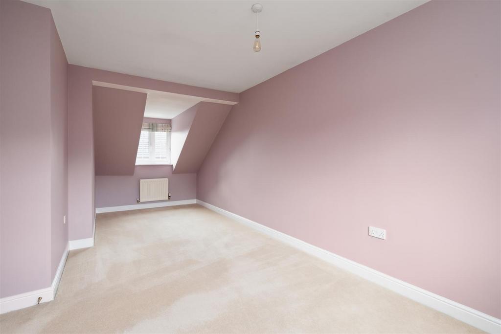 77 Appletrees Crescent, Bromsgrove, B61 0 UD DML141