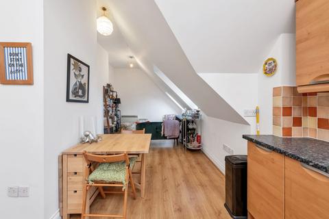 2 bedroom flat for sale, Kneesworth Street, Royston SG8