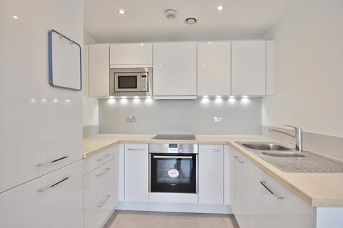 2 bedroom flat for sale, Roebuck House, Roehampton Lane, Roehampton, SW15