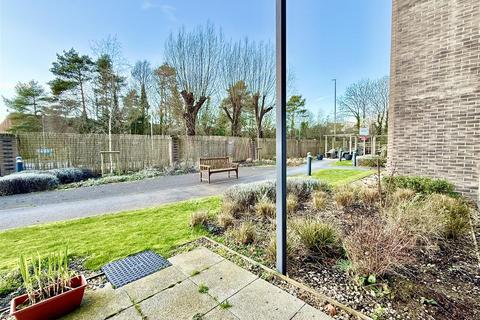 undefined, Lowry Way, Swindon