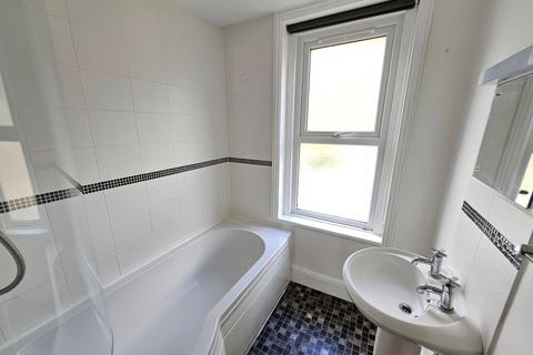 undefined, London Road West, Bath BA1