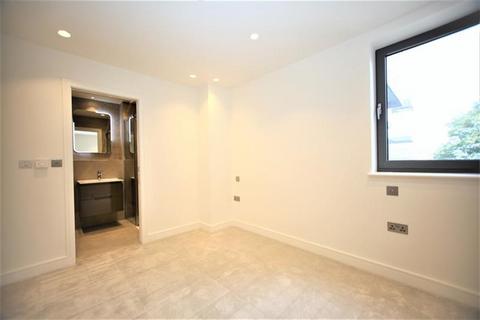 2 bedroom flat to rent, Brent Street, Hendon, NW4