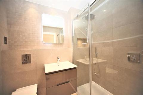 2 bedroom flat to rent, Brent Street, Hendon, NW4