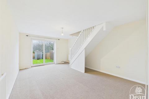 undefined, Sylvan Close, Coleford