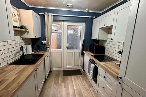 2 bedroom bungalow for sale, Home Lane, Hereford
