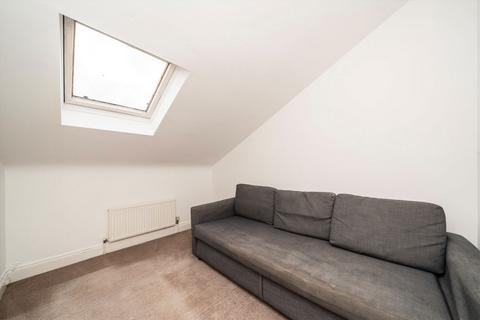 undefined, Madeley Road, London W5
