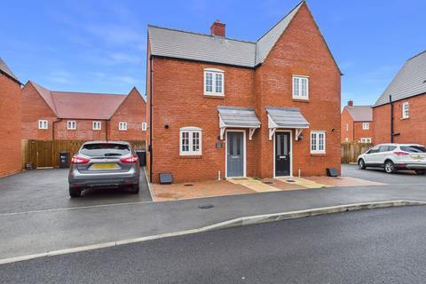 2 bedroom semi-detached house for sale, Lincoln Street, Towcester, NN12