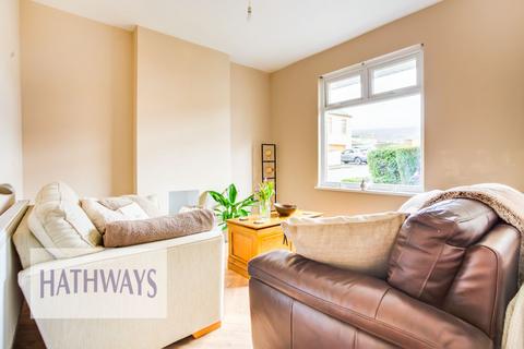 3 bedroom end of terrace house for sale, Gilwern Place, Pontnewydd, NP44