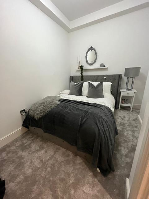 BEDROOM.png