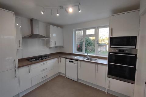 undefined, Sanderstead Avenue Cricklewood NW2