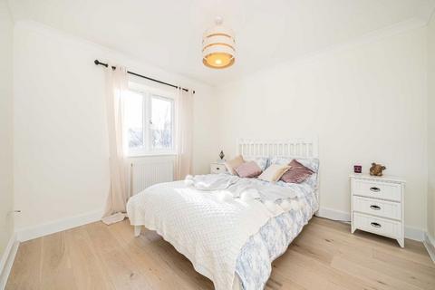 undefined, Solway Road, London SE22