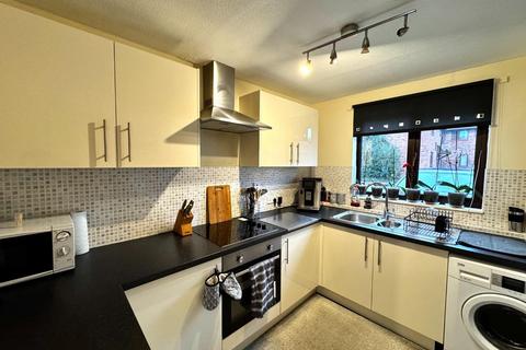 2 bedroom terraced house to rent, Melbury Lane, Northampton, Northamptonshire