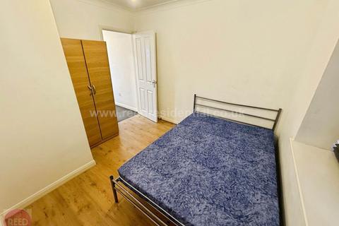 undefined, London Road, Grays