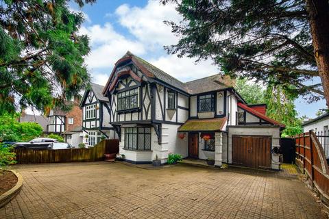 undefined, Canons Drive, Edgware, London, HA8